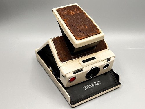Polaroid land camera - sx-70,