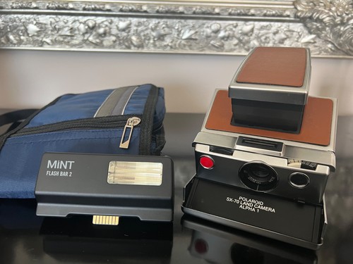 Polaroid land camera - polaroid,