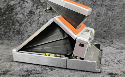 Polaroid land camera - sx-70,